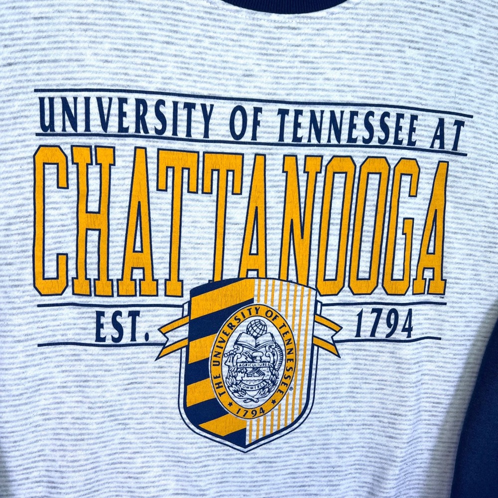 Gear Sweatshirt Unisex Large Grey Navy UTC Chattanooga Collegiate Vintage Retro - Picture 2 of 16